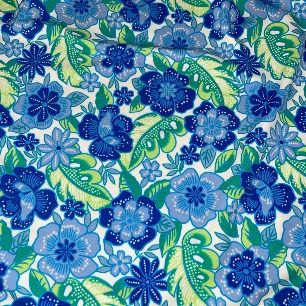 Lands’ End Floral Rash Guard Top - Picture 2 of 5